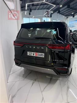 Lexus LX